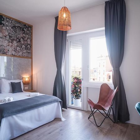New Elegance Suites Guesthouse Oristano Exterior foto