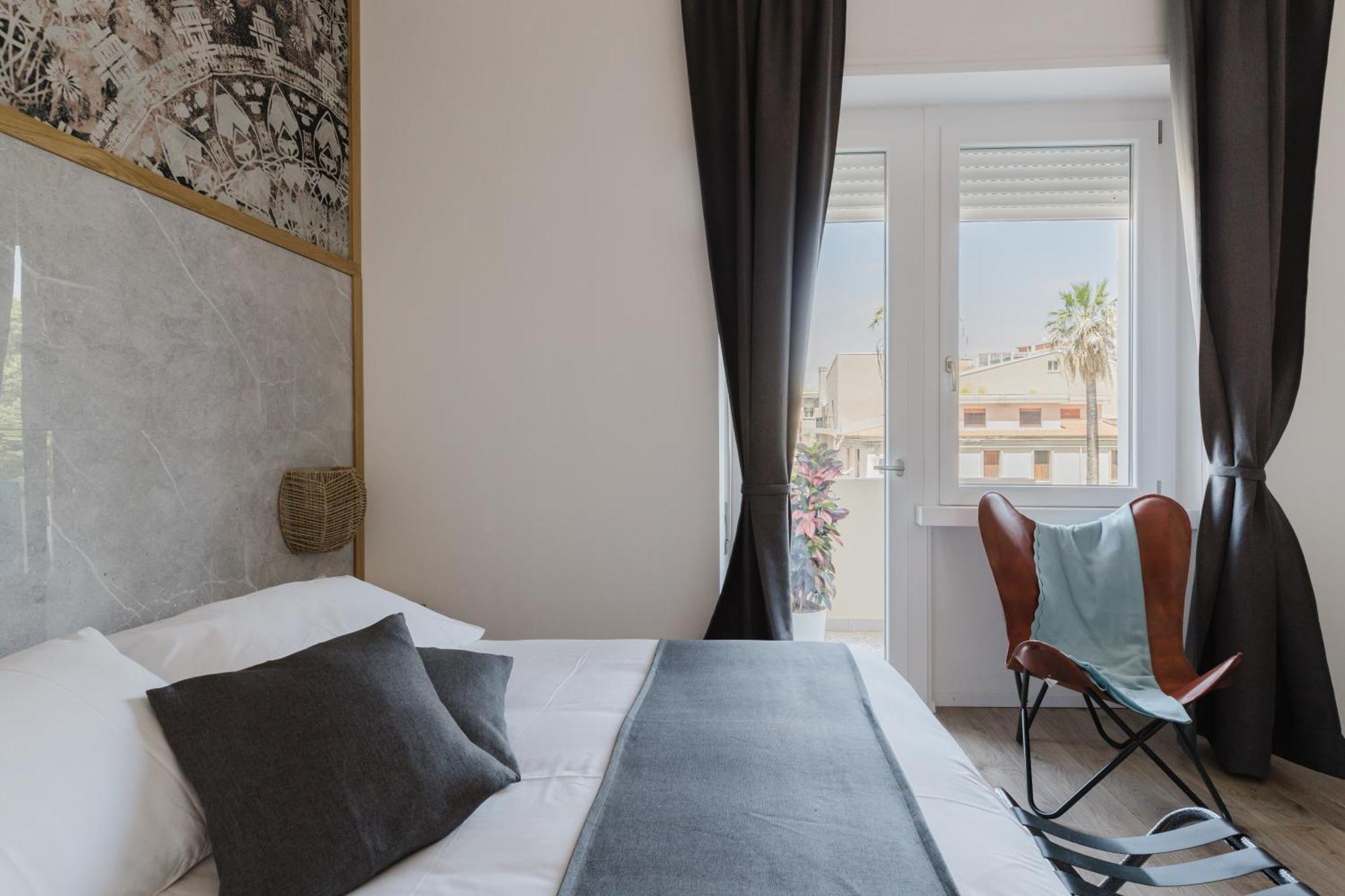 New Elegance Suites Guesthouse Oristano Exterior foto