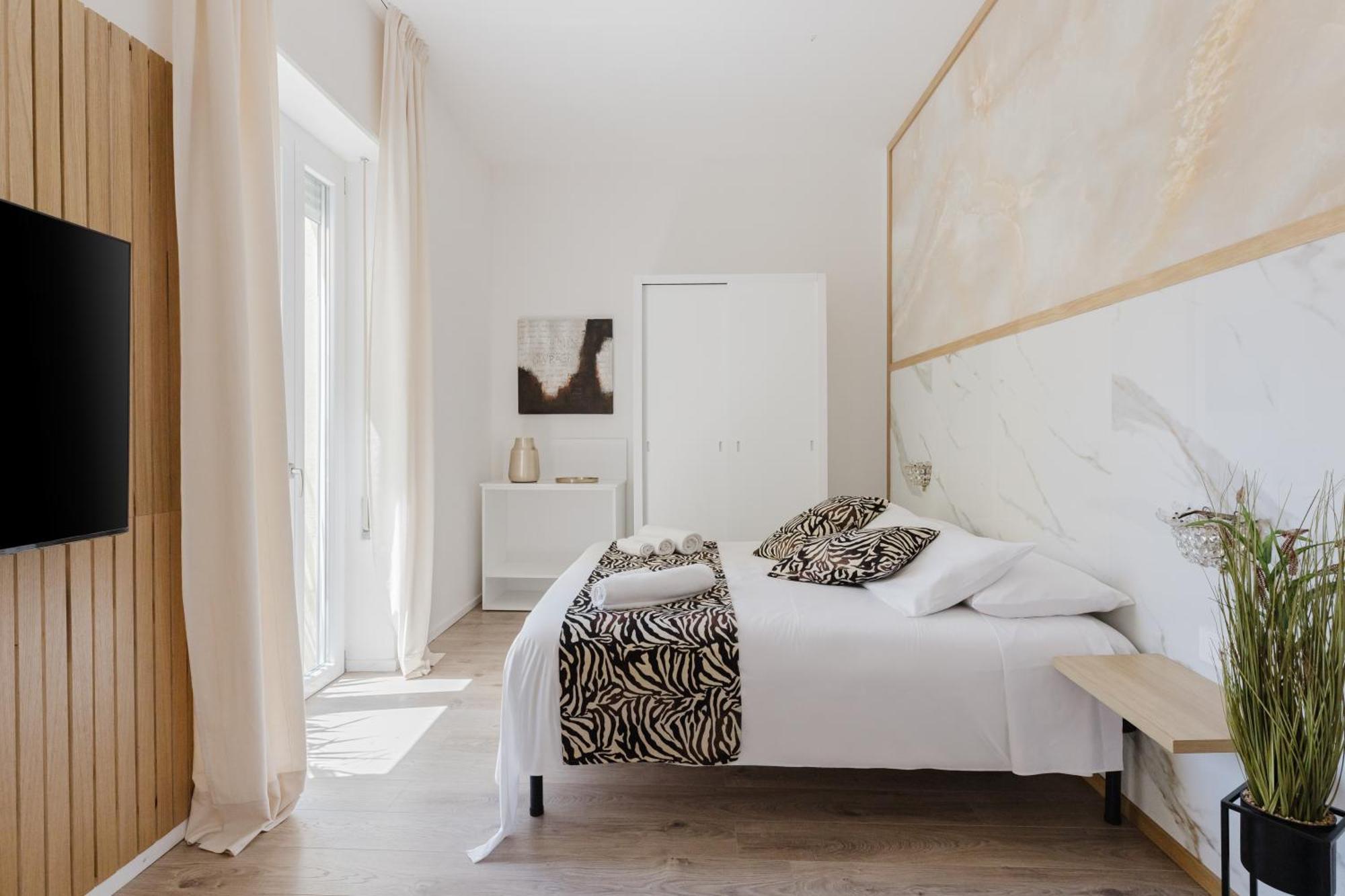 New Elegance Suites Guesthouse Oristano Exterior foto