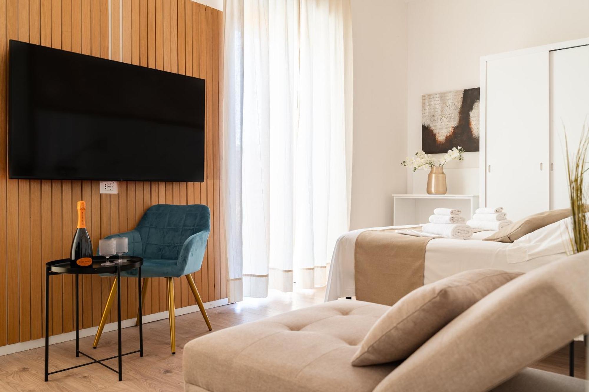 New Elegance Suites Guesthouse Oristano Exterior foto