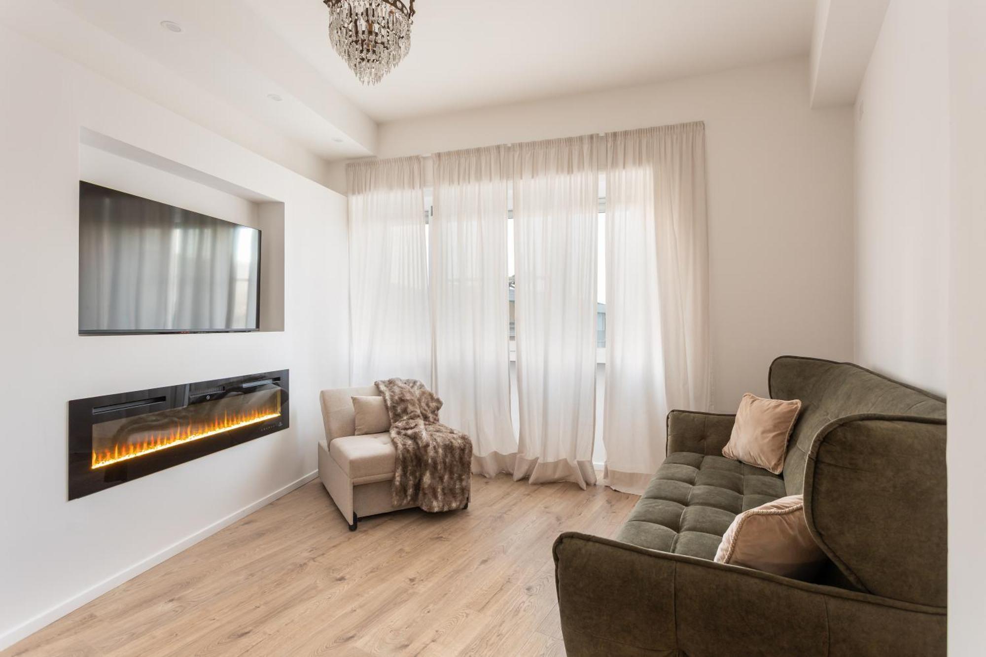 New Elegance Suites Guesthouse Oristano Exterior foto